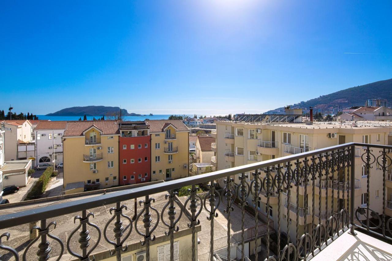 Hotel Pozzo Budva Exteriör bild